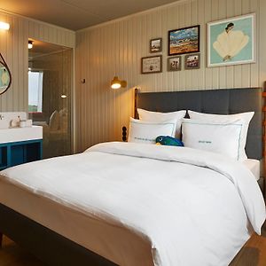 25Hours Hotel Paper Island